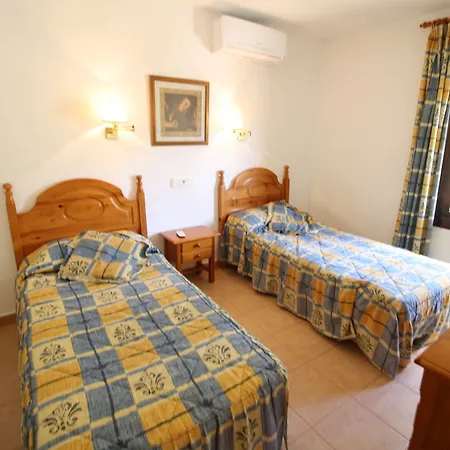 Villa Quique Costa